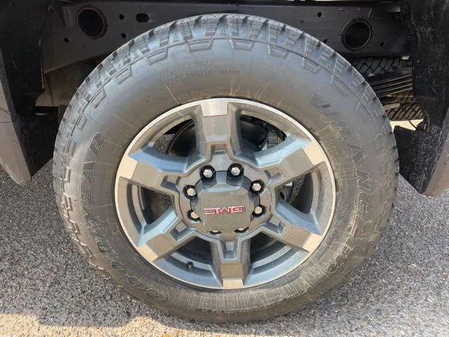 2026 GMC Sierra 2500HD SLE - Photo 10