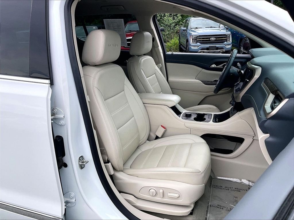 Used 2023 Summit White GMC Denali image 10