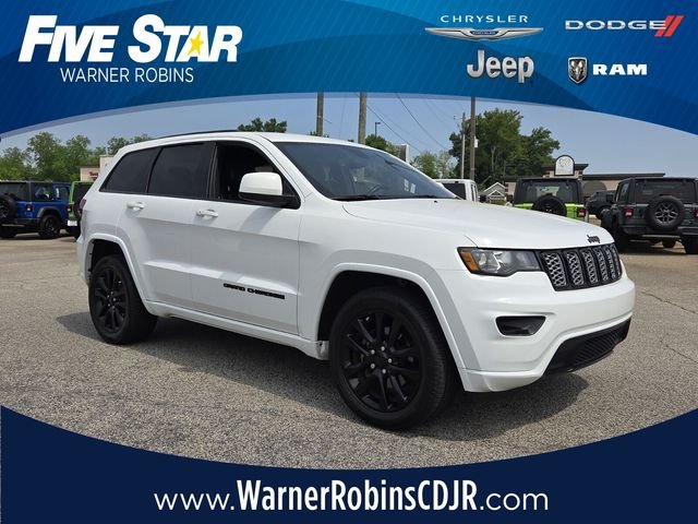 2020 Jeep Grand Cherokee Altitude's photo