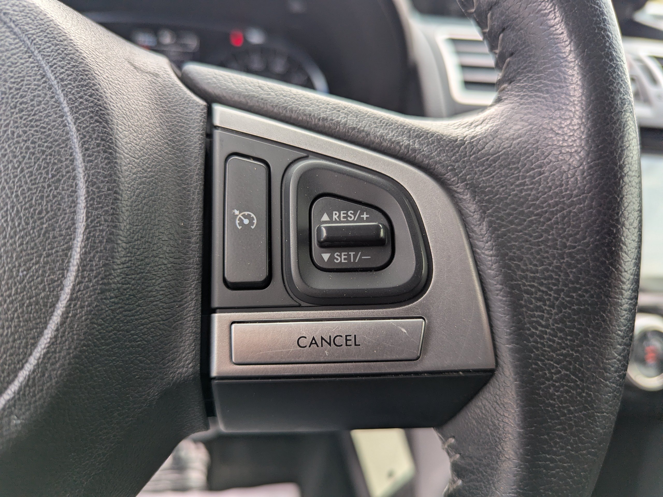 2018 Subaru Forester Limited - Photo 17