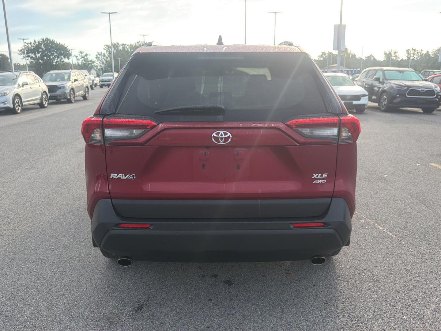 Used 2021 Ruby Flare Pearl Toyota XLE image 4