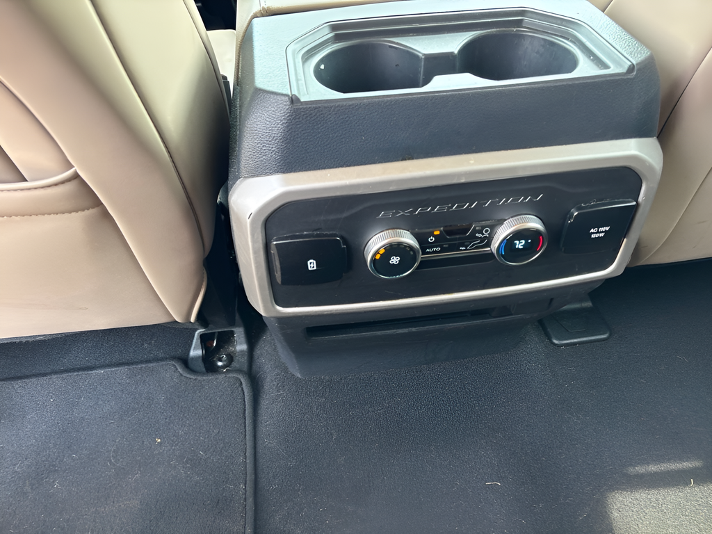 Certified Used 2024 Gray Ford XLT image 21