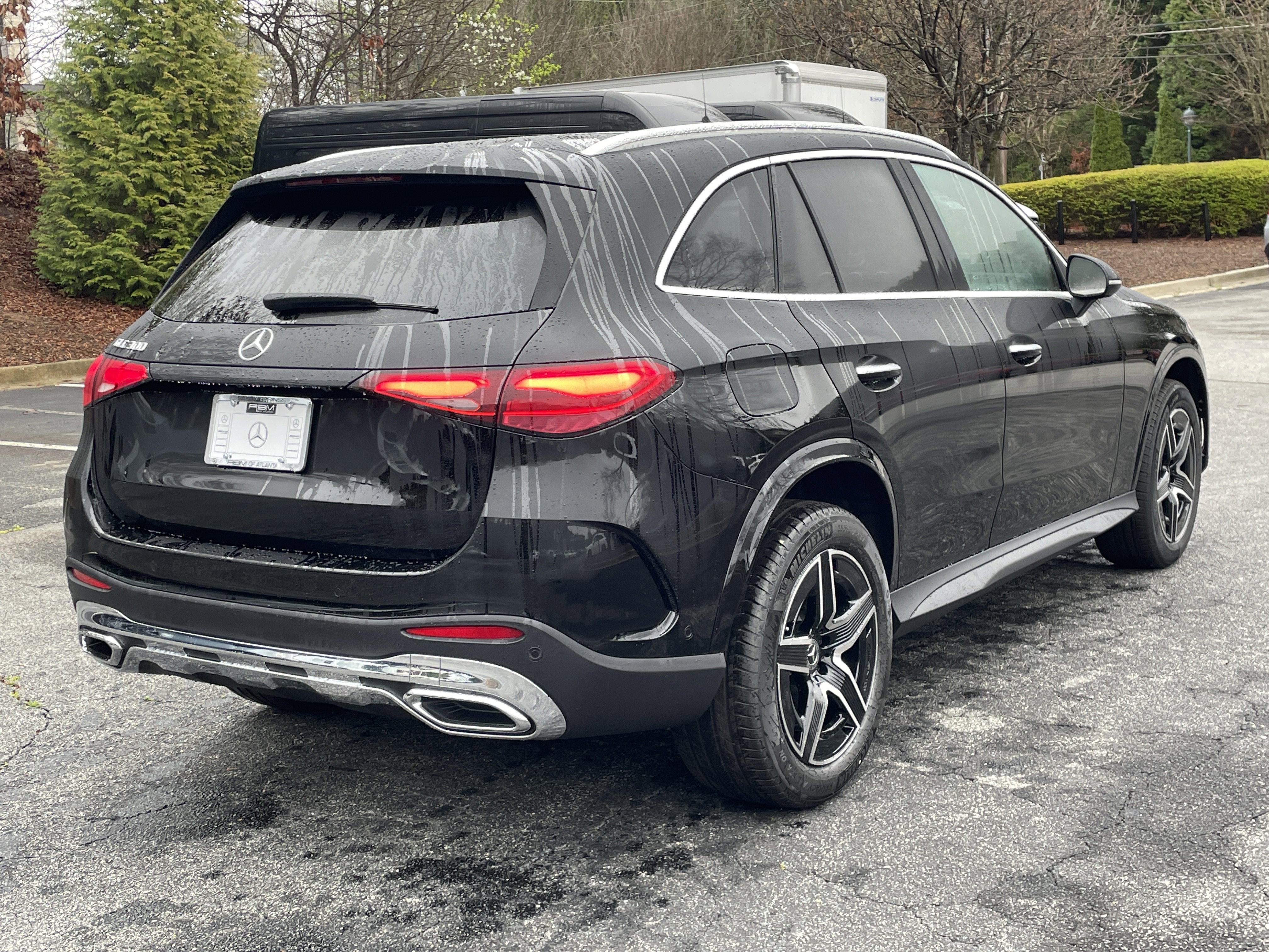New 2026 Black Mercedes-Benz GLC 300 SUV image 6