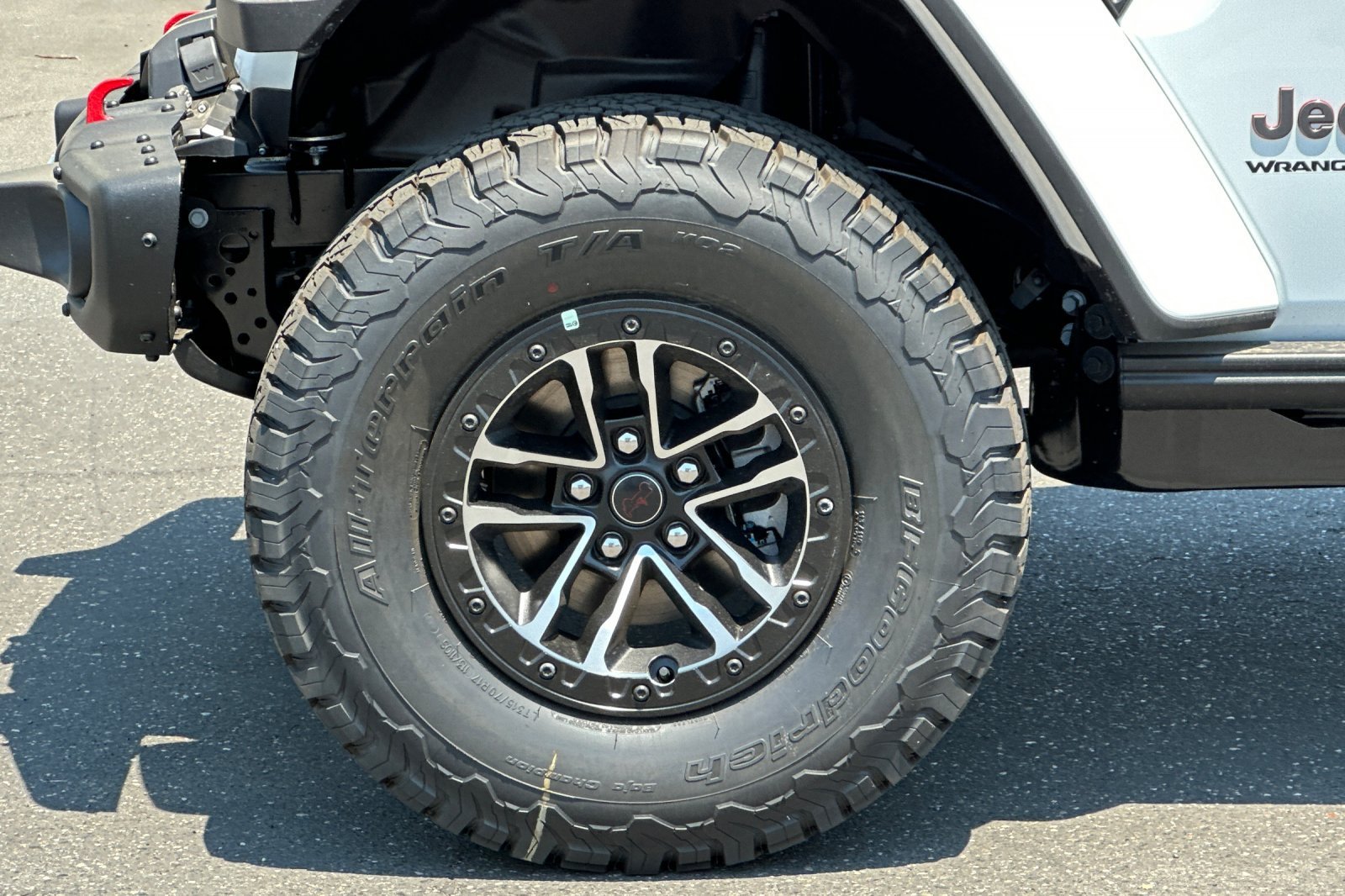 New 2026 Bright White Clearcoat Jeep Rubicon X image 26