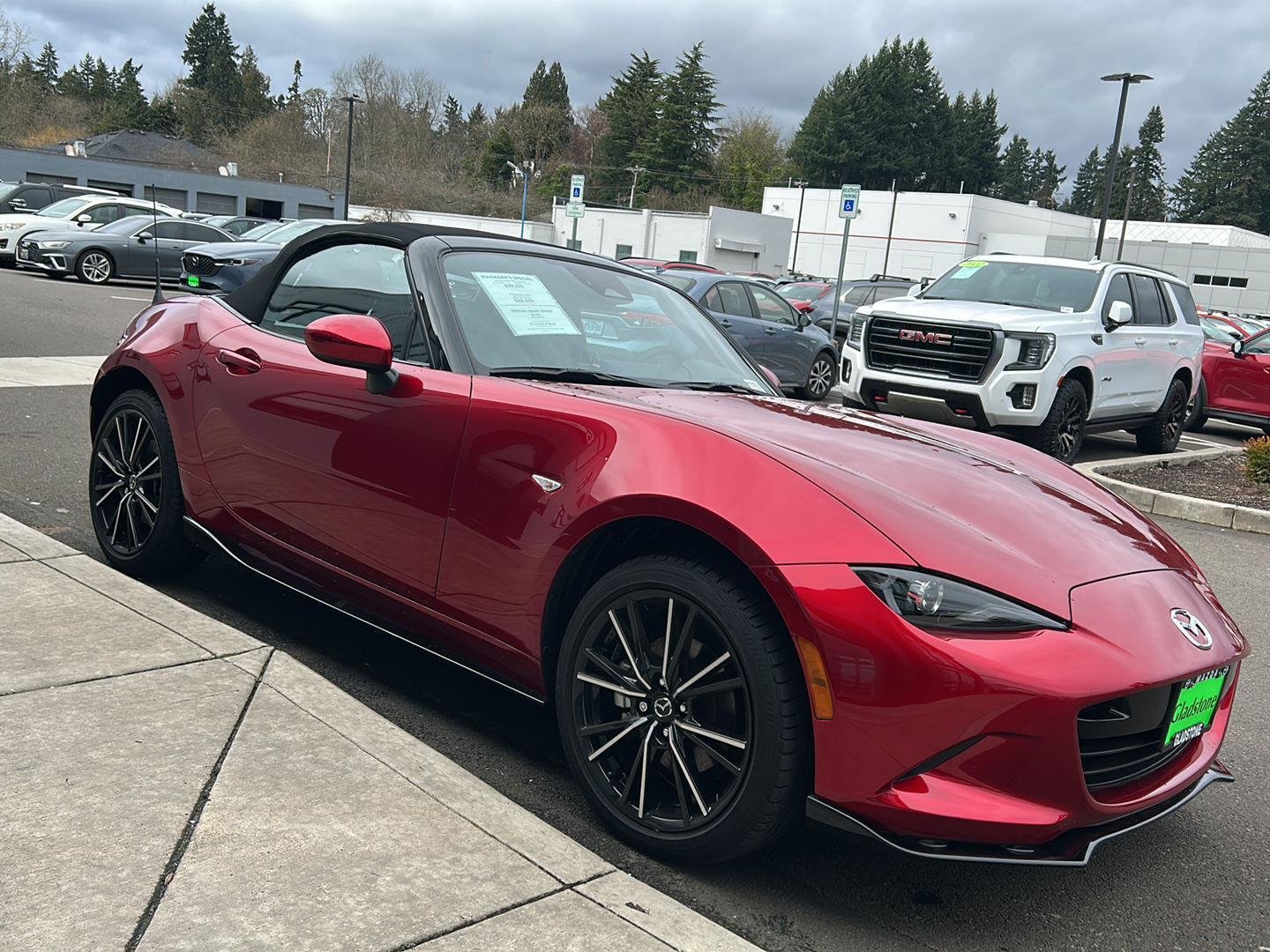 2025 Mazda MX-5 Miata Grand Touring - Photo 7