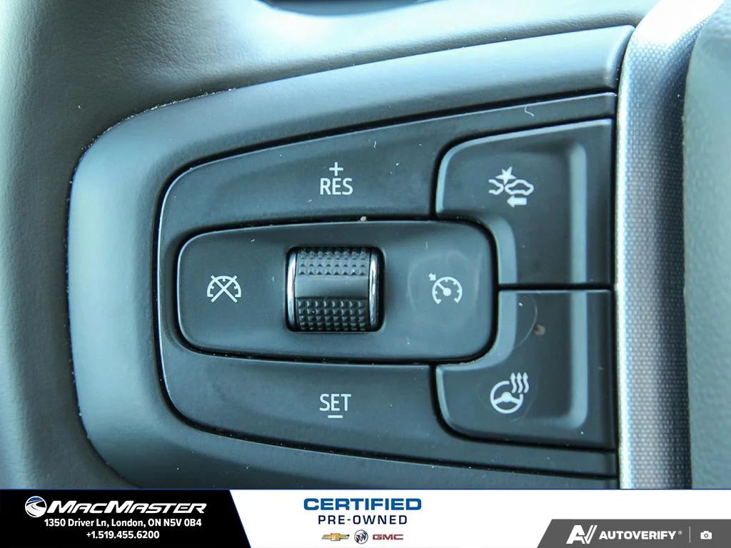 Certified Used 2025  GMC SLT image 21