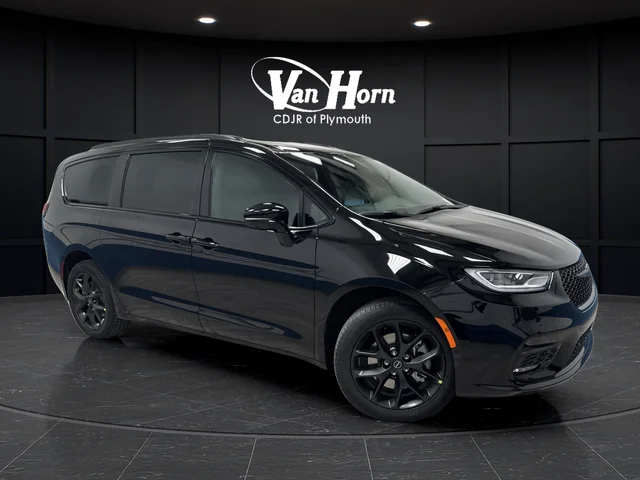 2026 Chrysler Pacifica Select AWD's photo