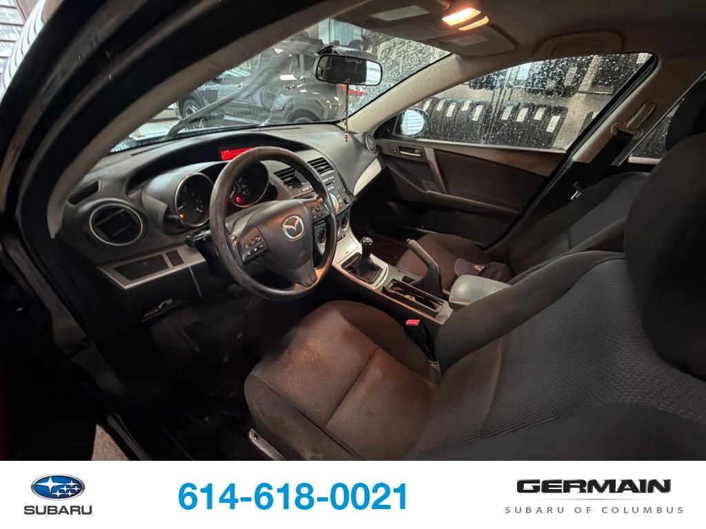 Used 2011 Gray Mazda i Touring image 9