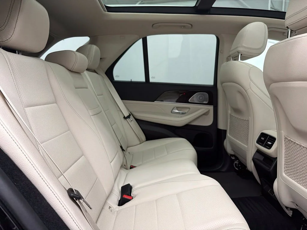 Certified Used 2024 Black Mercedes-Benz GLE 450e image 28