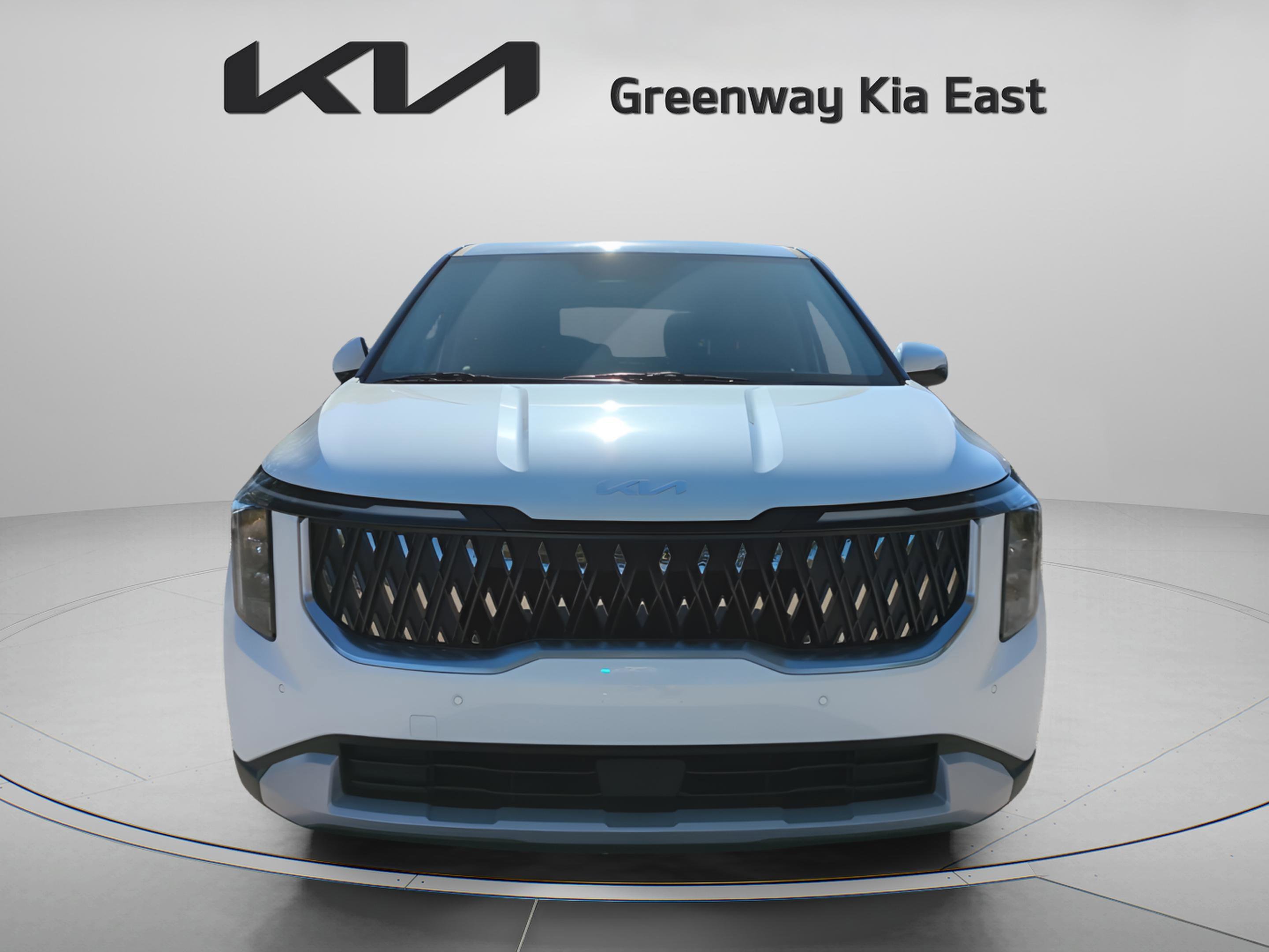 New 2026 Snow White Pearl Kia LXS image 10