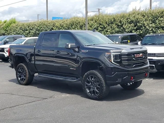 Used 2024 Onyx Black GMC AT4 image 1