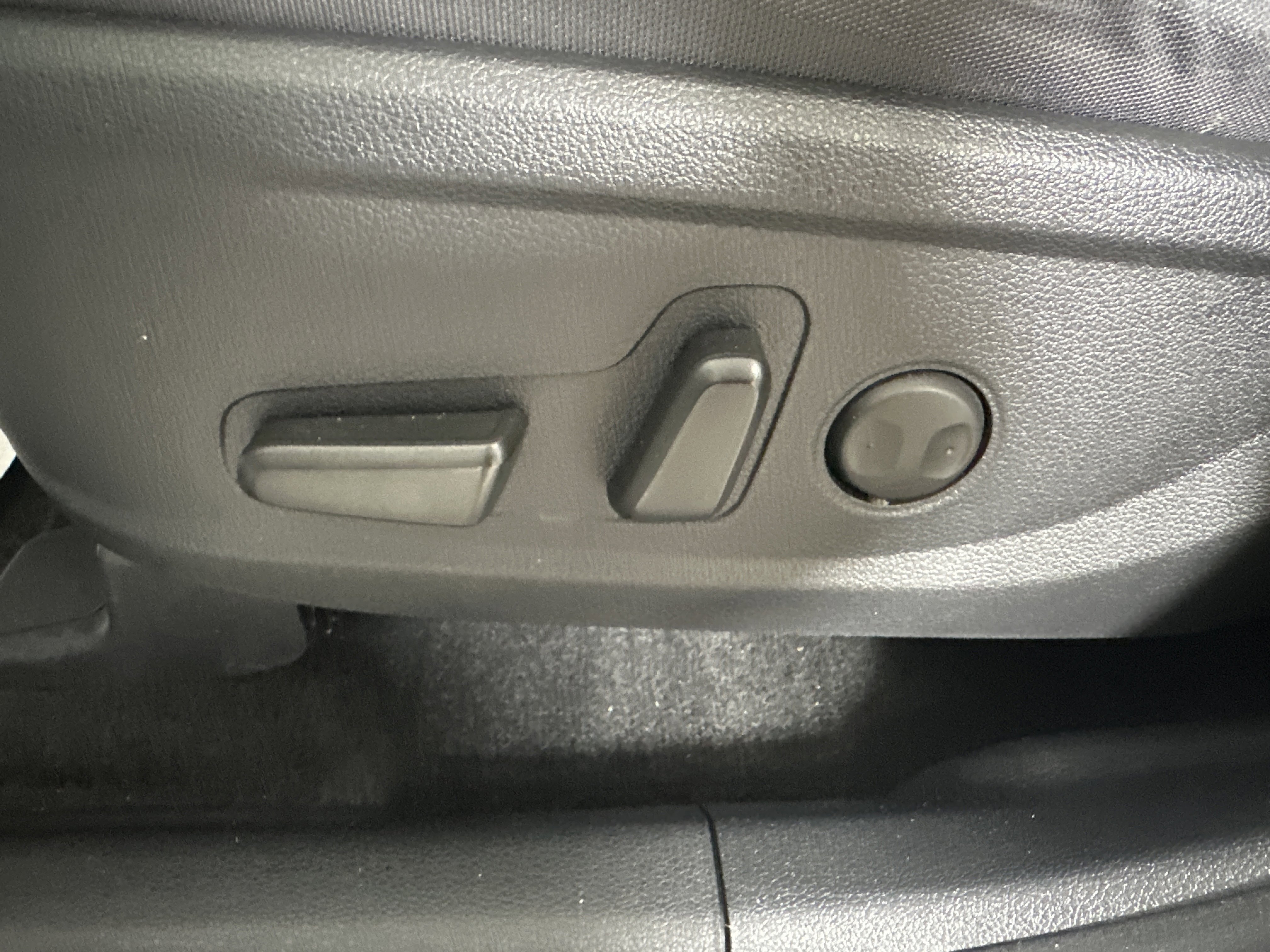 2020 Hyundai Santa Fe SEL - Photo 10