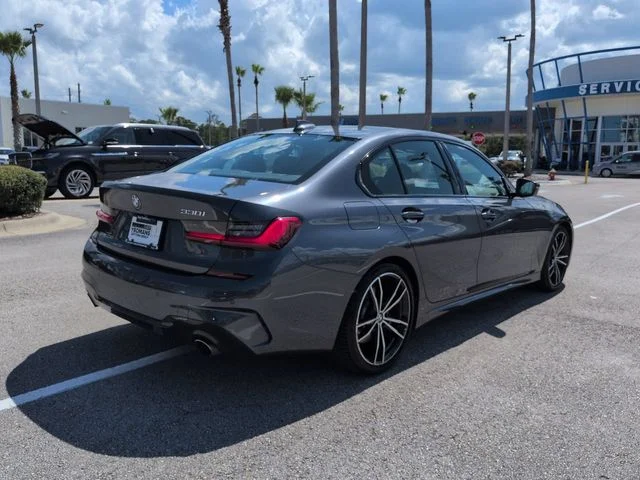Used 2021 Mineral Gray Metallic BMW 330i image 4
