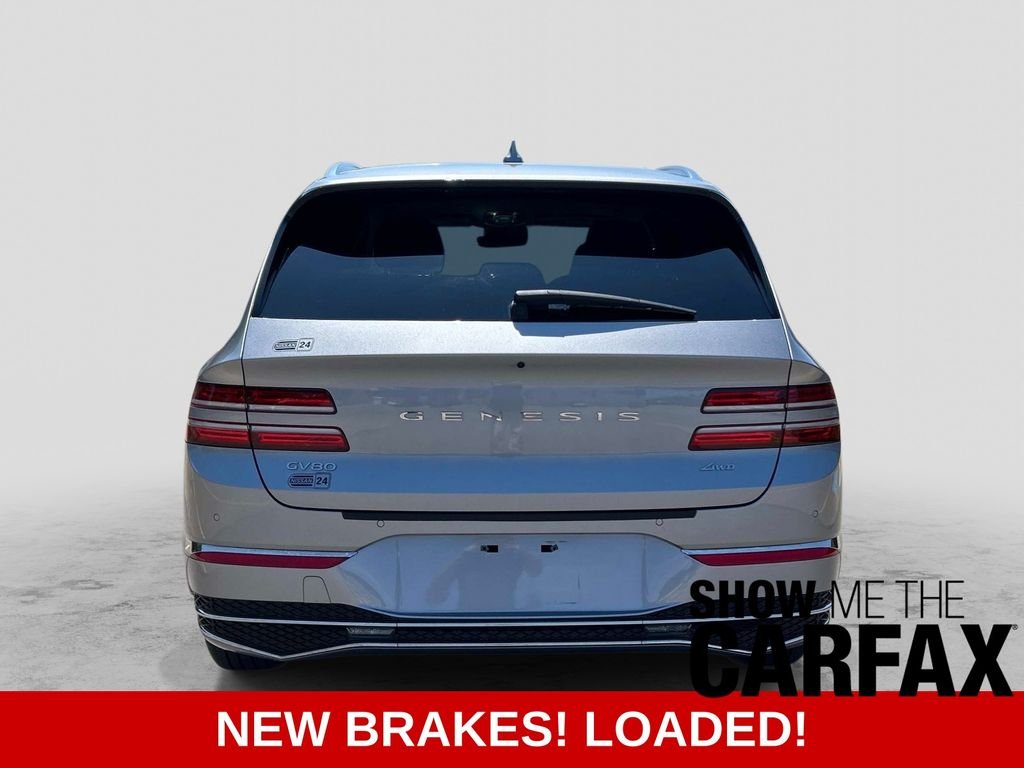 Used 2025 Silver Genesis 2.5T image 4