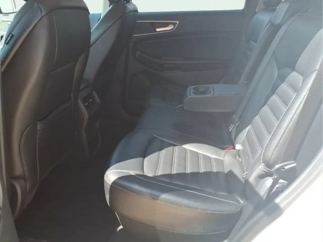Used 2024  Ford SEL image 22