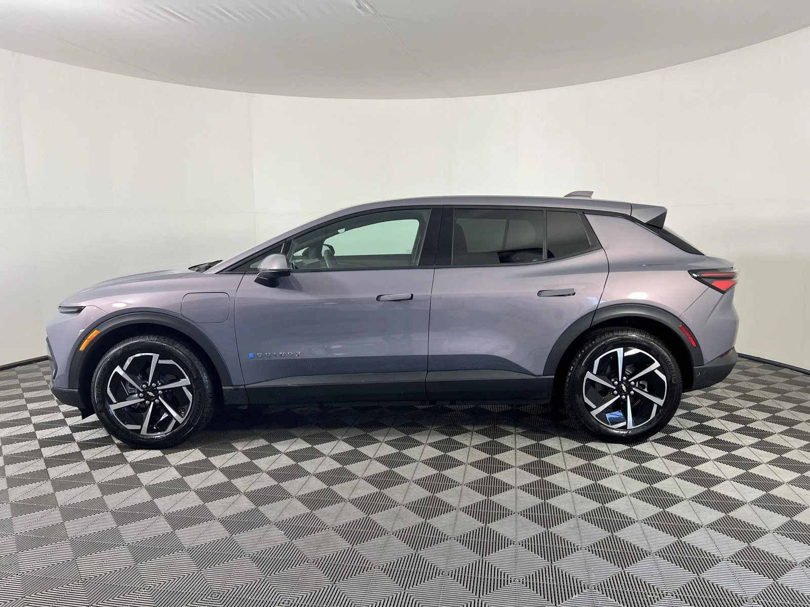 New 2026 Galaxy Gray Metallic Chevrolet LT image 26