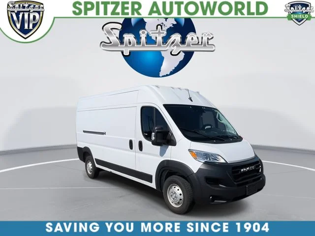 Used 2023 White Ram High Roof image 4