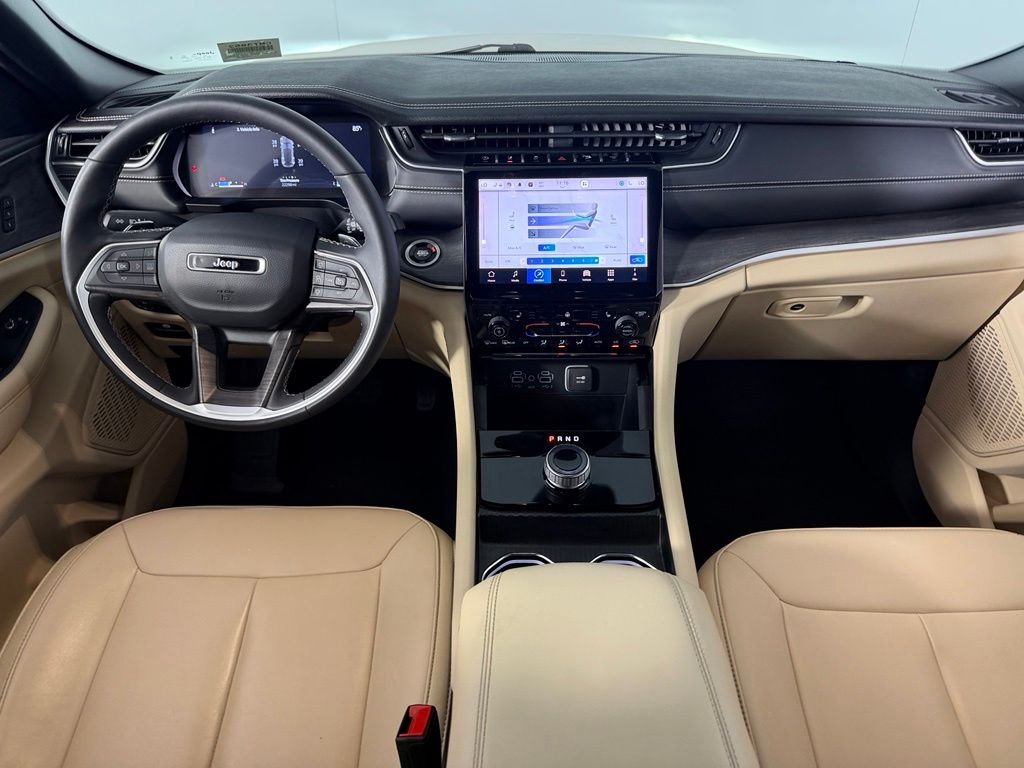 Certified Used 2024 White Jeep Limited image 13