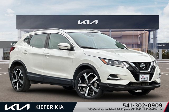 2022 Nissan Rogue Sport SL