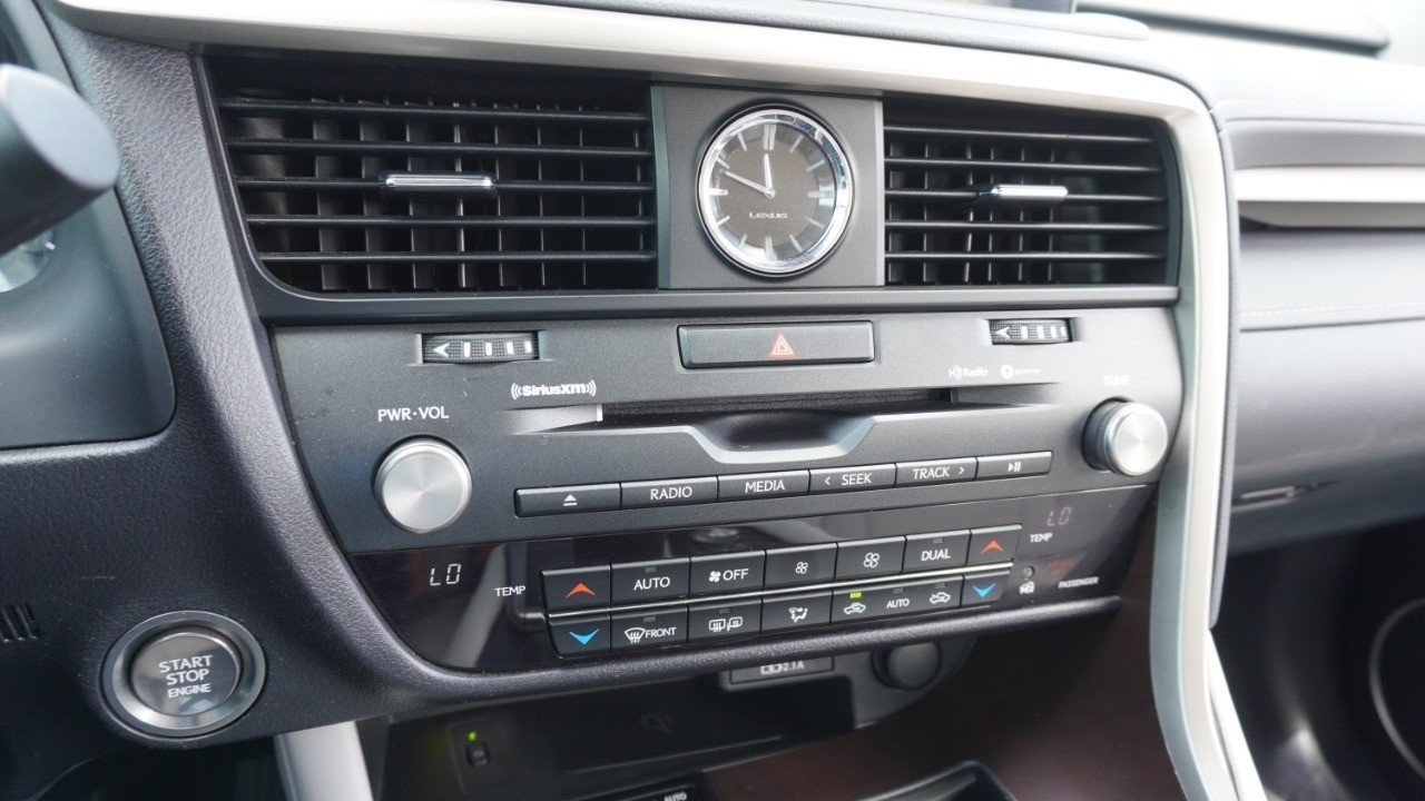 Used 2022 White Lexus RX 350 image 19