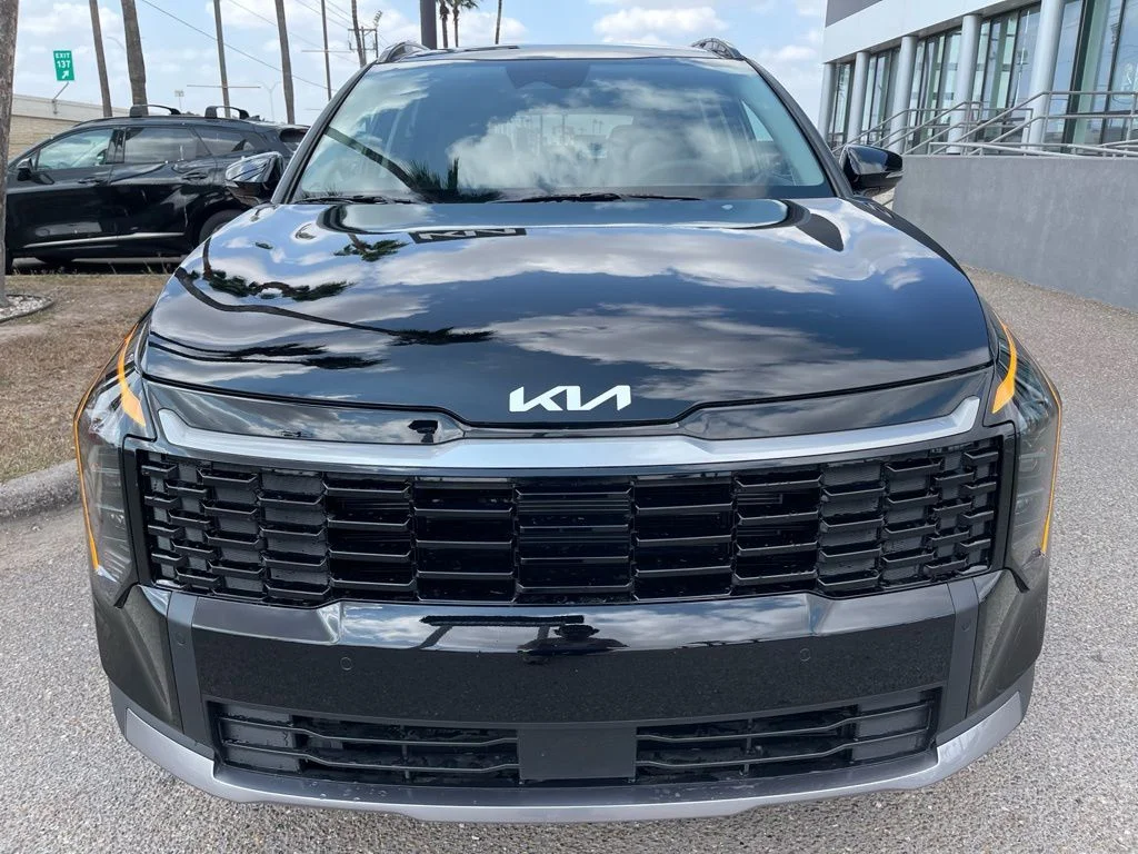 New 2026 Black Kia EX image 3
