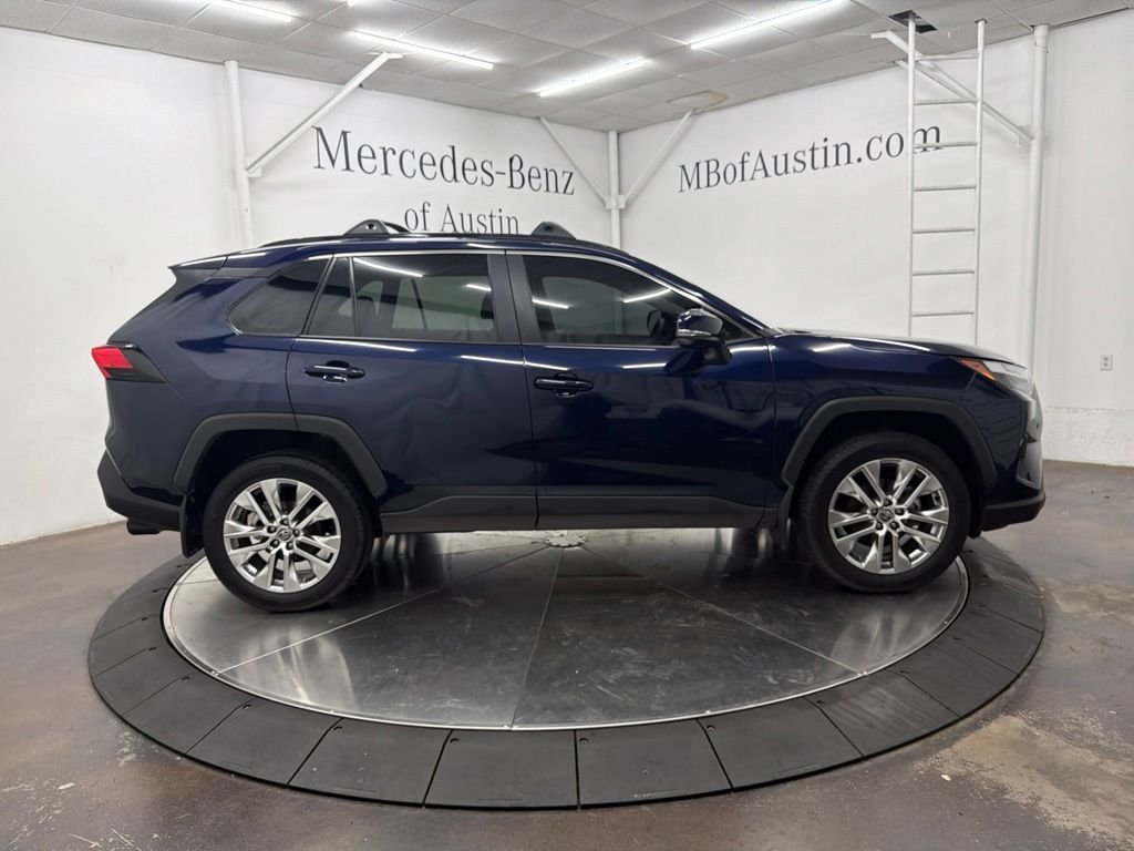 Used 2024 Blue Toyota XLE Premium image 8