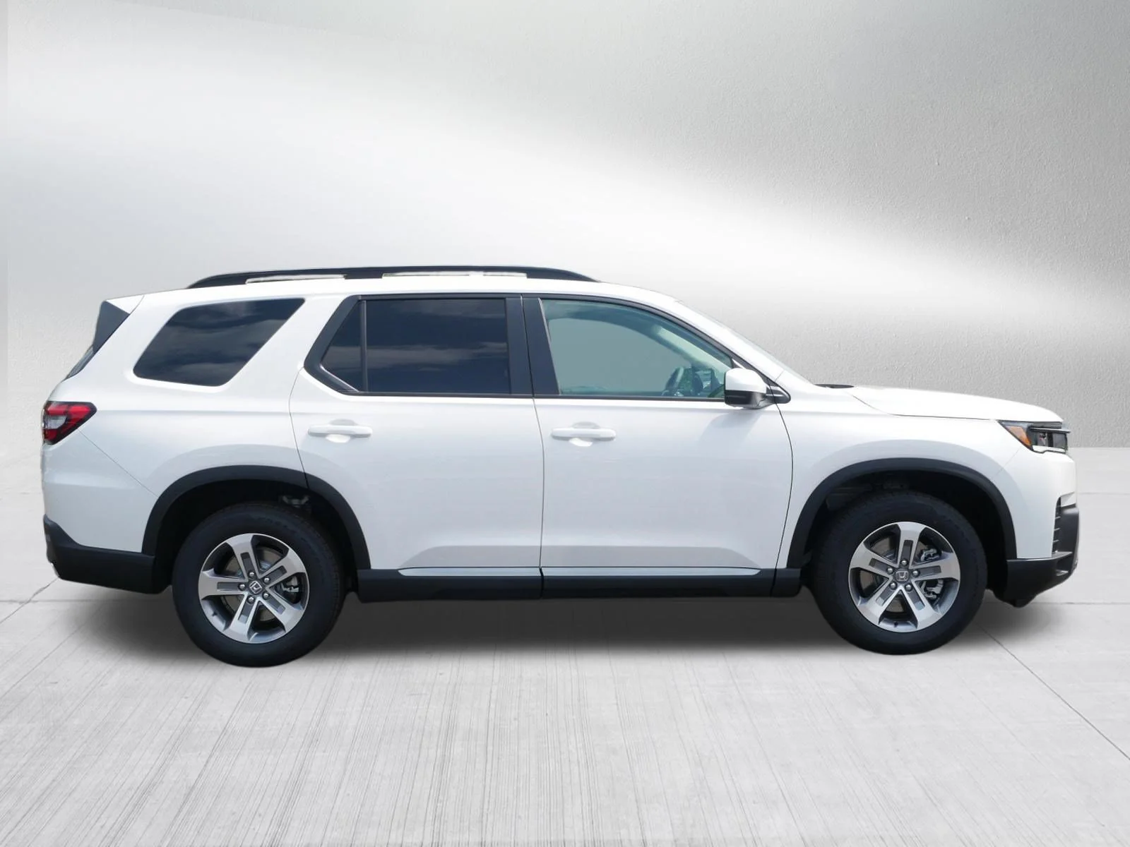 New 2026 Platinum White Pearl Honda EX-L image 8