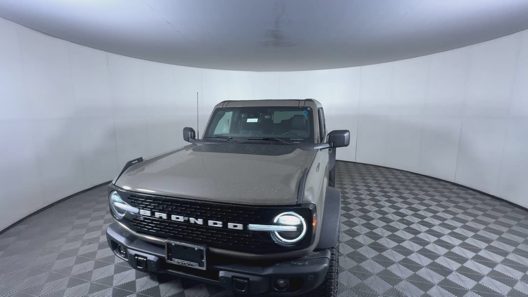 New 2026 Marsh Gray Ford Badlands image 3