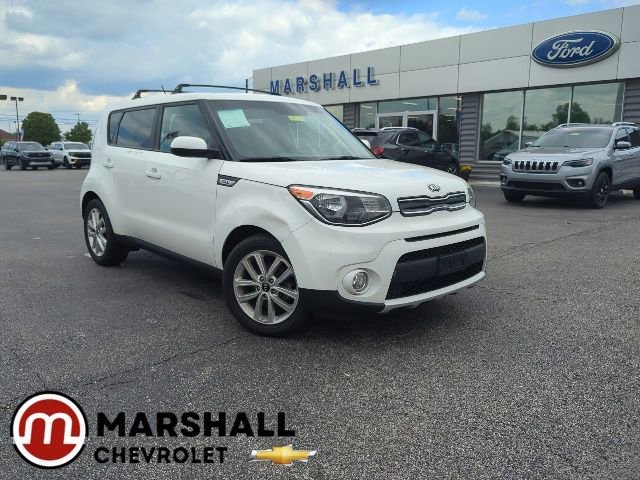 2017 Kia Soul 2.0L + 6 A/T's photo