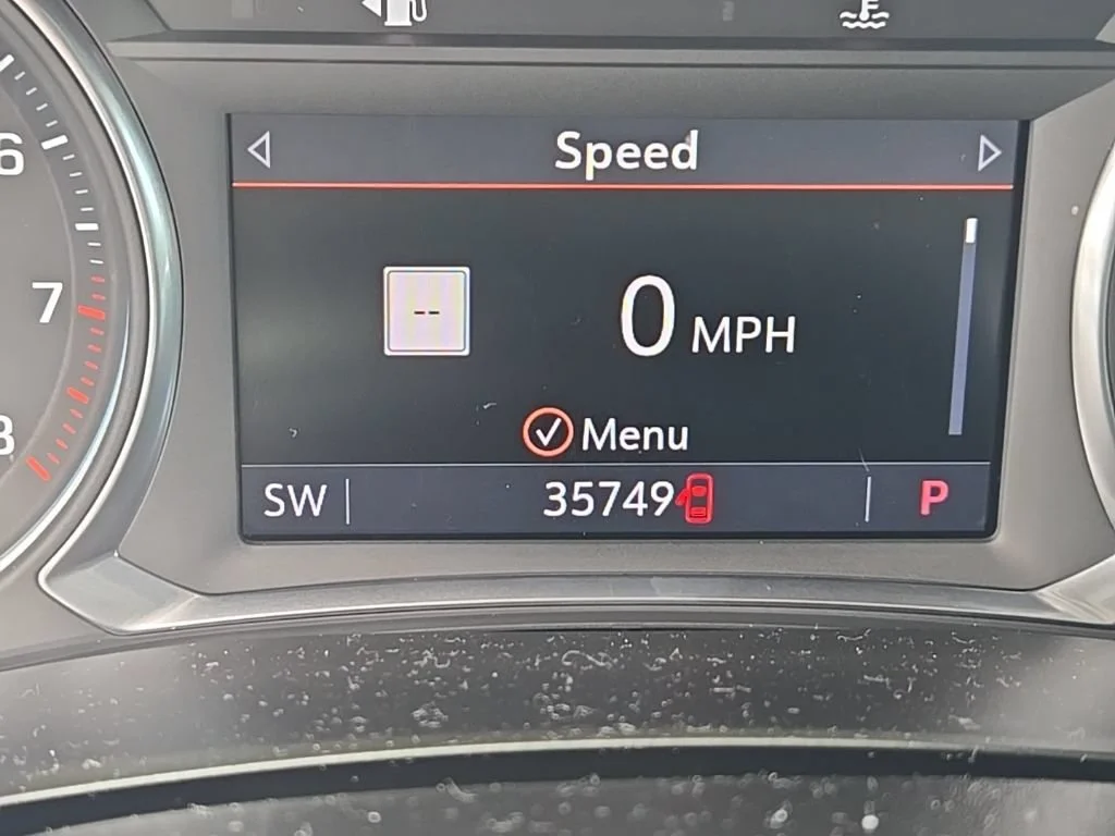 Used 2020 SUMMIT WHITE Chevrolet LT Leather image 17
