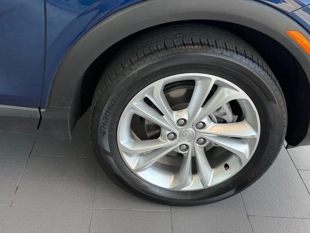 Used 2023 Blue Buick Preferred image 19
