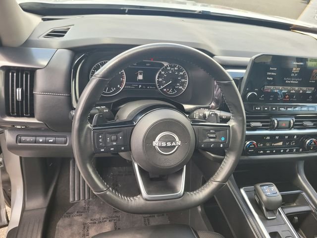 Used 2024 Silver Nissan SL image 30