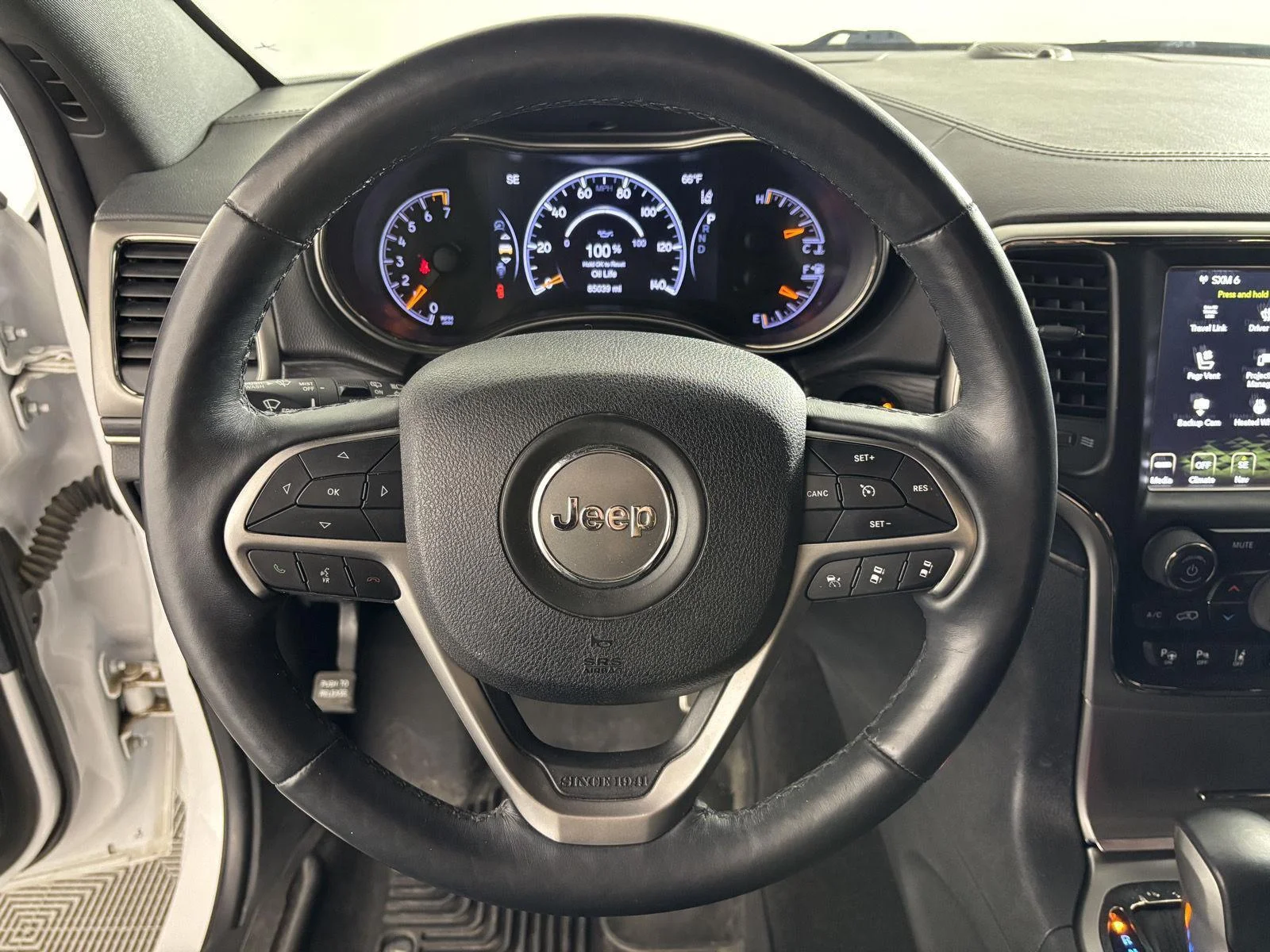 Used 2018 Bright White Clearcoat Jeep High Altitude image 26