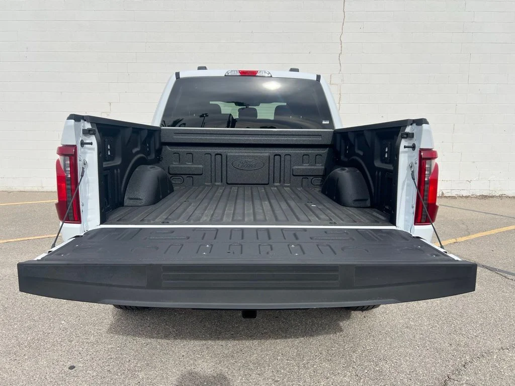New 2026 Oxford White Ford STX® image 5