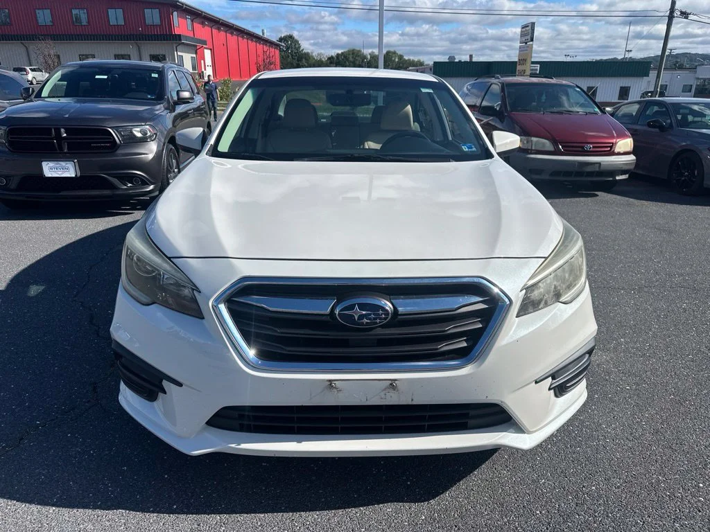 Used 2018 Crystal White Pearl Subaru 2.5i image 8