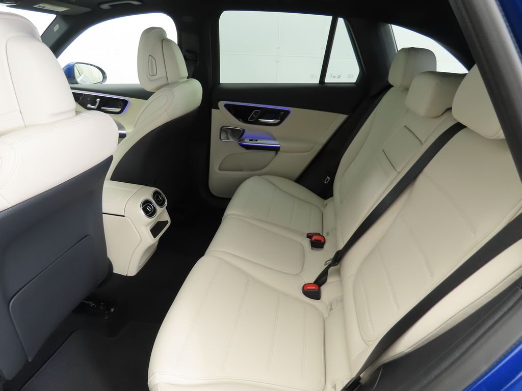 Used 2026 Starling Blue Metallic Mercedes-Benz GLC 300 image 23