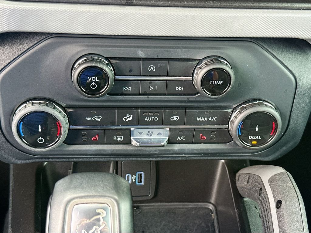 Used 2022 Carbonized Gray Metallic Ford Big Bend image 16