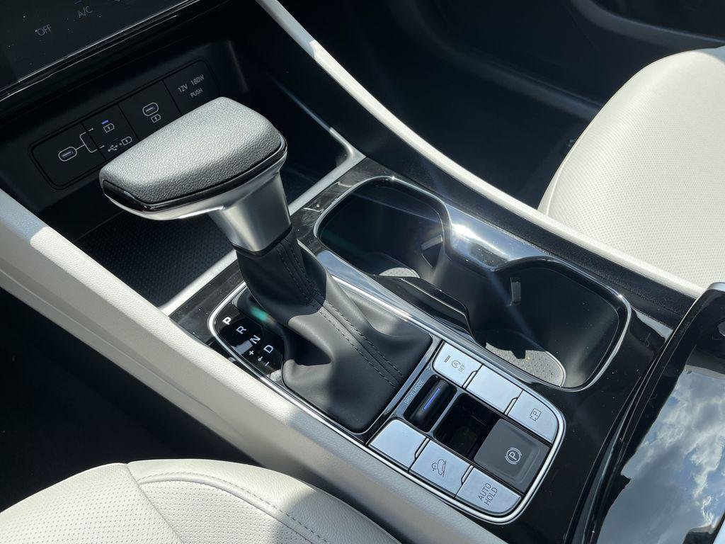 New 2026 Serenity White Hyundai SEL Sport image 25