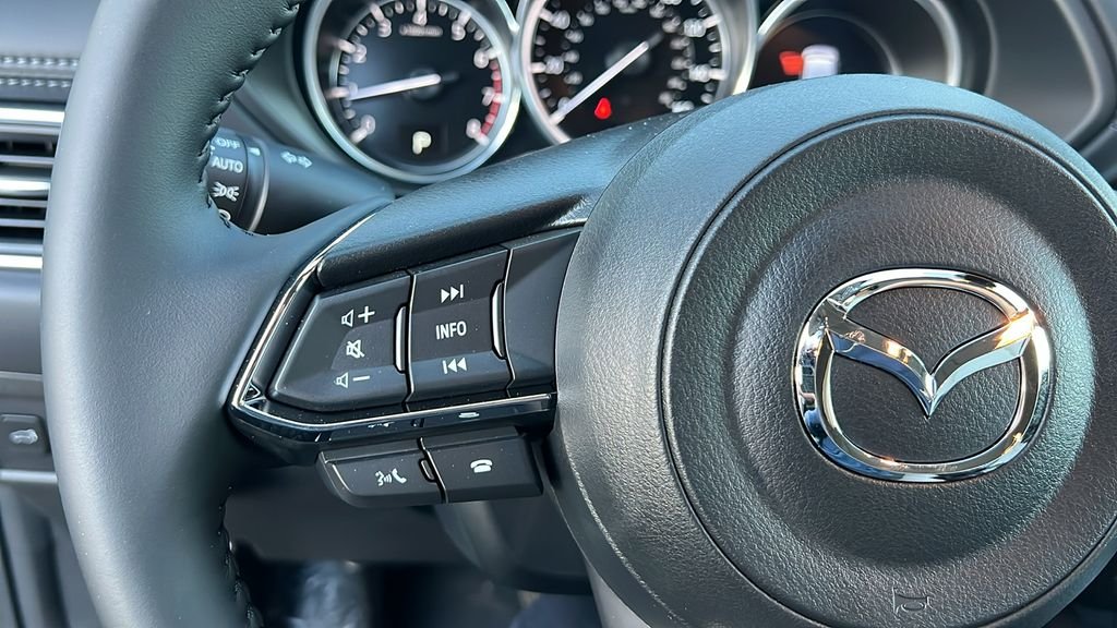 2025 Mazda CX-5 S Preferred package - Photo 16