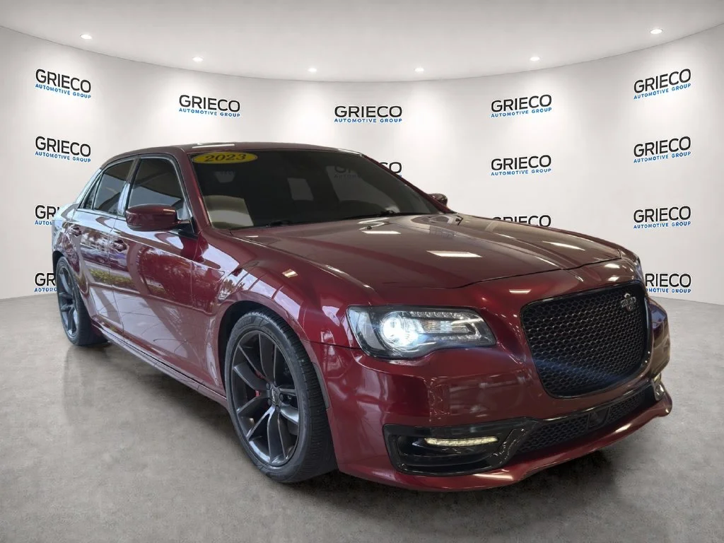 2023 Chrysler 300 C