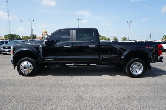 Used 2026 Agate Black Metallic Ford XL image 9