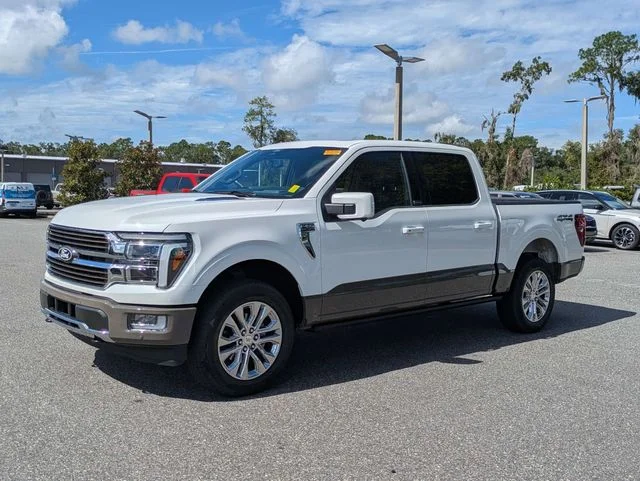 Used 2025 Star White Ford King Ranch image 7