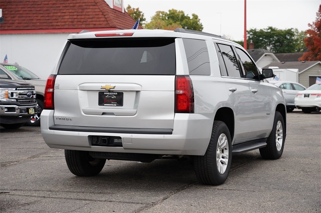 2018 Chevrolet Tahoe LS photo 3