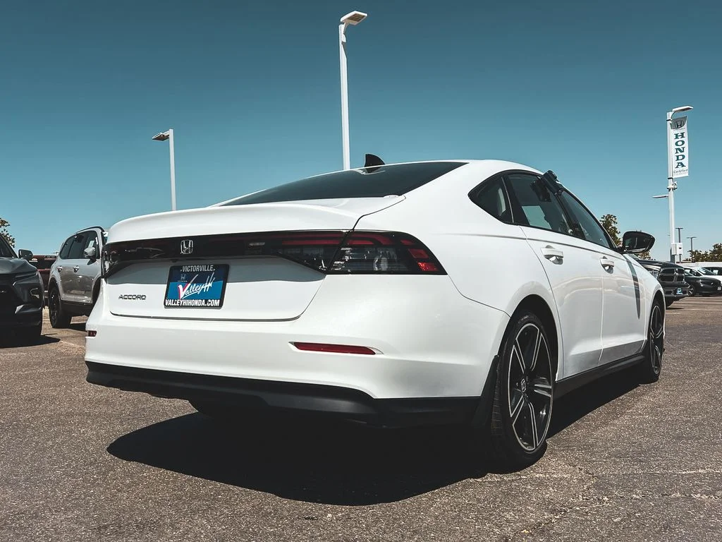 New 2026 Platinum White Pearl Honda SE image 7