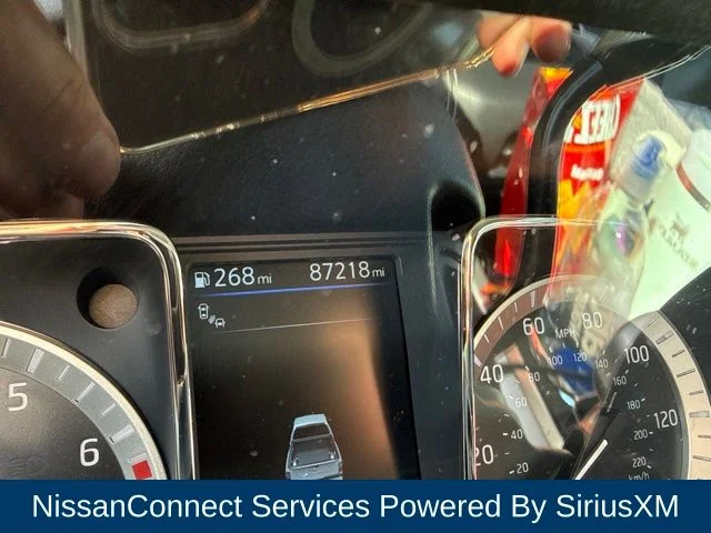 Used 2019 Silver Nissan PRO-4X image 33