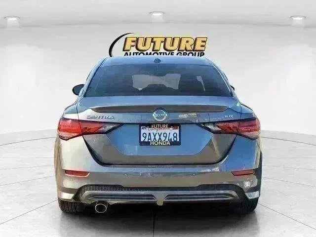 Used 2022 Gray Nissan SR image 8