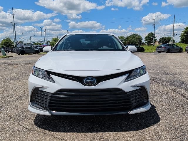 Certified Used 2023 Ice Cap Toyota LE image 18
