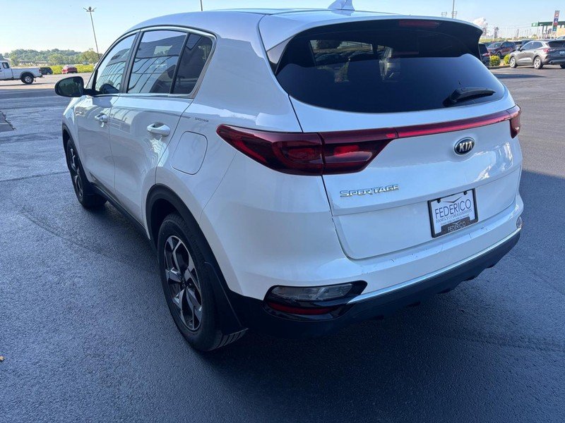 Used 2022 Snow White Pearl Kia LX FWD image 5
