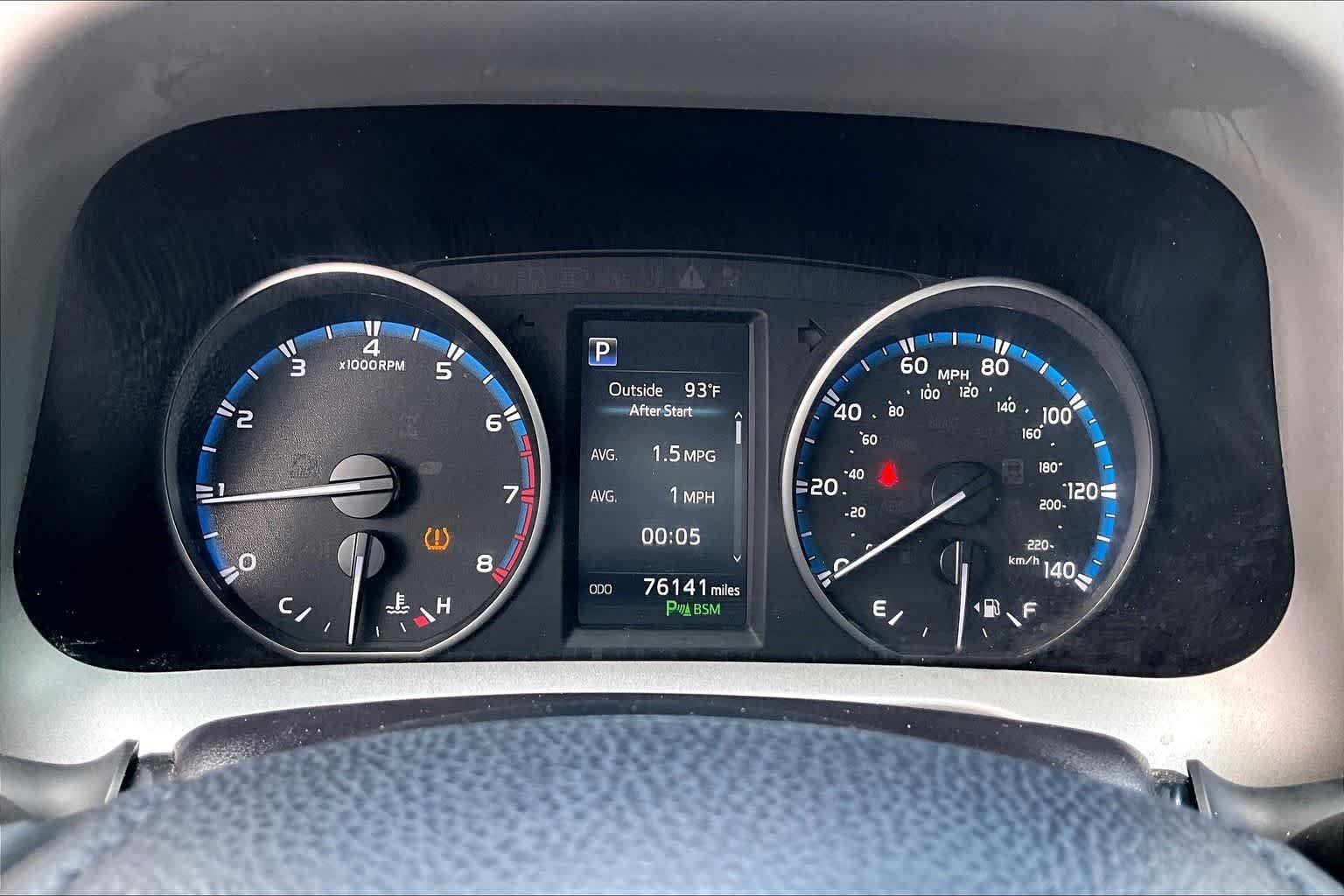 Used 2018 Black Toyota XLE image 26