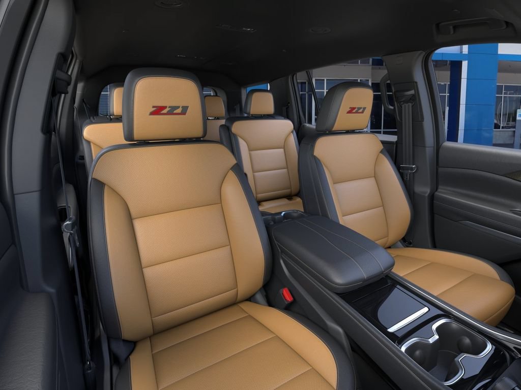 2027 Chevrolet Traverse Z71 - Photo 16